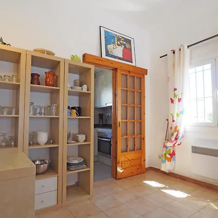 Holiday home Casa Bonita Con Piscina Privada, Wifi Y Aire Acondicionado En - Es-325-32