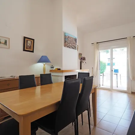 Holiday home Casa Bonita Con Piscina Privada, Wifi Y Aire Acondicionado En - Es-325-32 *