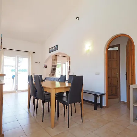 Casa Bonita Con Piscina Privada, Wifi Y Aire Acondicionado En - Es-325-32